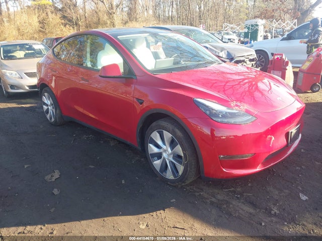 2023 TESLA MODEL Y 7SAYGDEE9PF884545 Photo 0