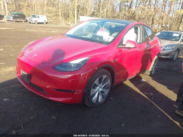 2023 TESLA MODEL Y 7SAYGDEE9PF884545 Photo 1