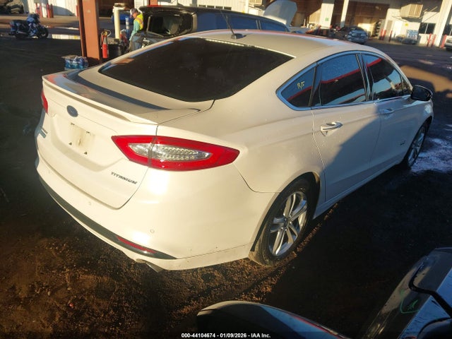 Ford Fusion Energi Titanium 2016 3FA6P0SU6GR173463 Image 4