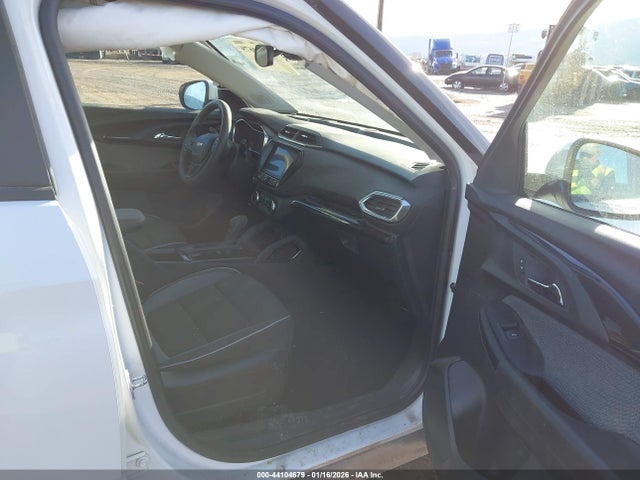 2022 CHEVROLET TRAILBLAZER KL79MPSLXNB070772 Photo 4