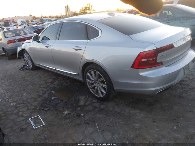 LVYBC0AL1JP031431 Volvo S90 Hybrid T8 Inscription