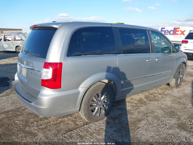 2C4RC1HG7FR638959 Chrysler Town &amp; Country S