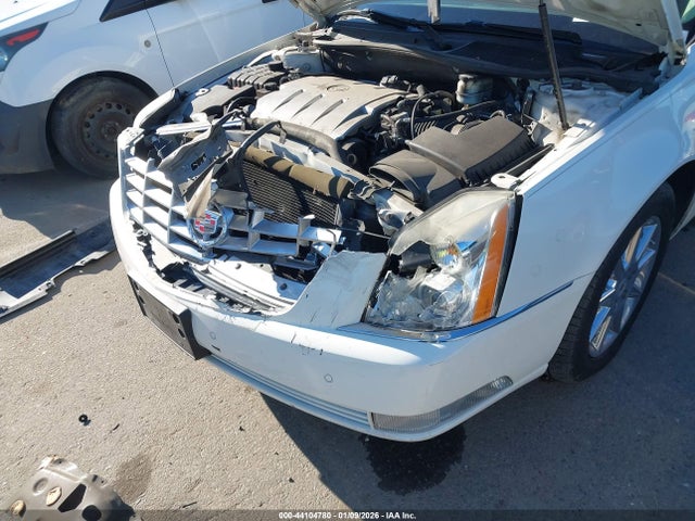 2010 CADILLAC DTS 1G6KD5EY0AU131242 Photo 5