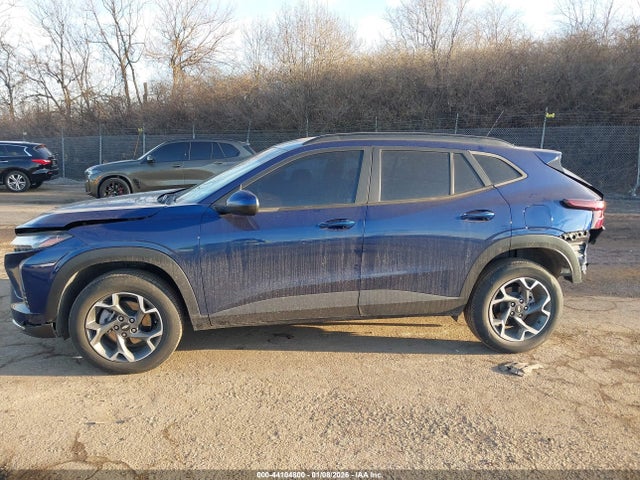 KL77LHE28RC025316 Chevrolet Trax Fwd Lt