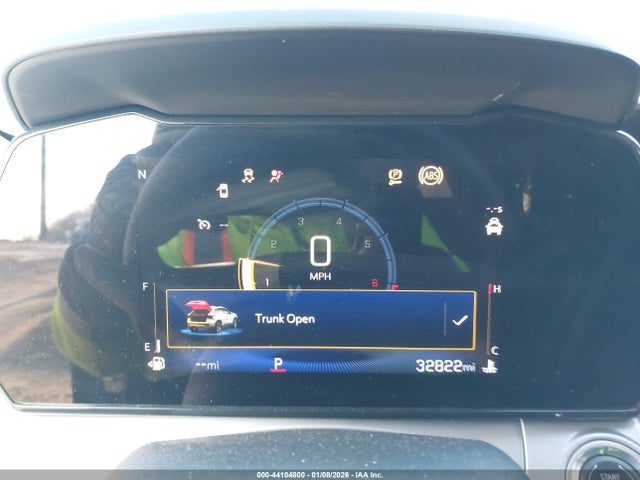 KL77LHE28RC025316 Chevrolet Trax Fwd Lt