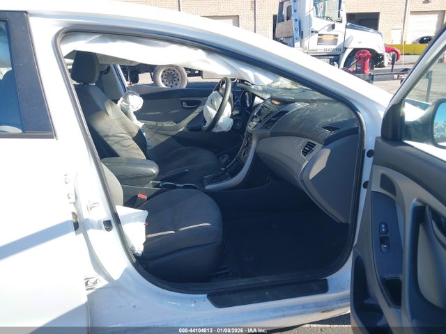 Hyundai ELANTRA SE 2016 5NPDH4AE5GH765617 Image 5
