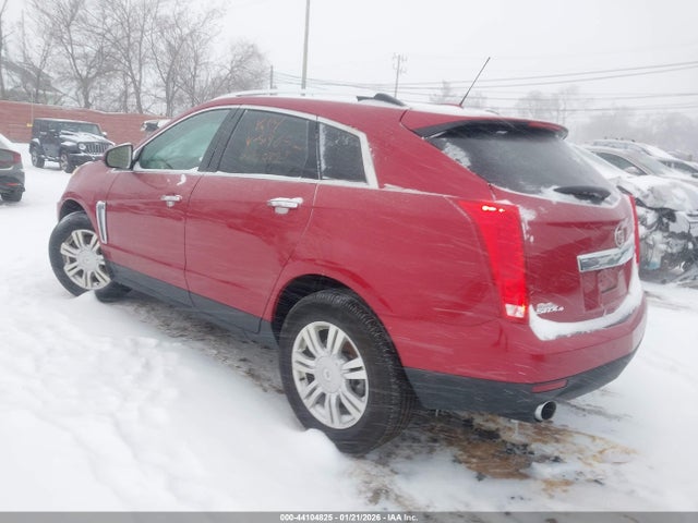 2015 CADILLAC SRX 3GYFNEE37FS519652 Photo 2