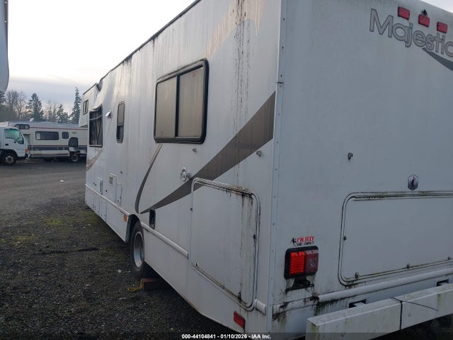 Ford E-450 Cutaway 2016 1FDXE4FS9GDC30165 Image 3