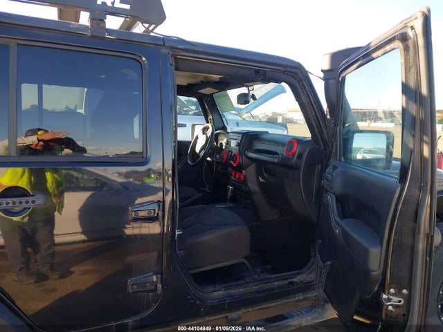 Продаж на аукціоні авто 2013 Jeep Wrangler Unlimited Sport, vin: 1C4BJWDG1DL621817, номер лоту: 44104849