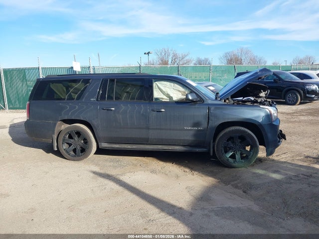 1GKS2GKJ5KR226992 GMC Yukon Xl Slt