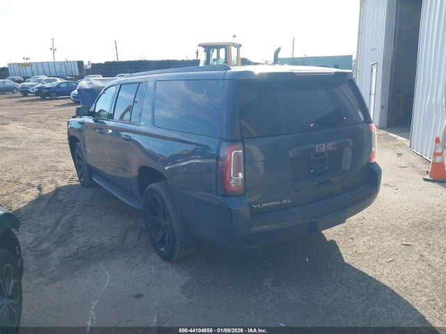 1GKS2GKJ5KR226992 GMC Yukon Xl Slt
