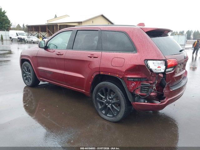 1C4RJEAG4JC391697 Jeep Grand Cherokee Altitude 4x2