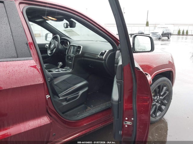 1C4RJEAG4JC391697 Jeep Grand Cherokee Altitude 4x2
