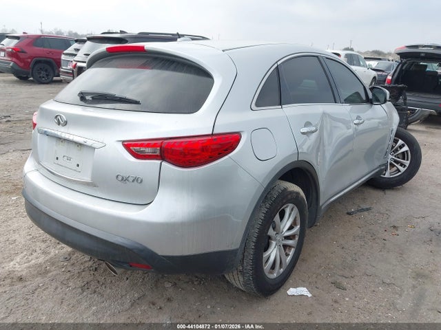 2017 INFINITI QX70 JN8CS1MU8HM142888 Photo 3