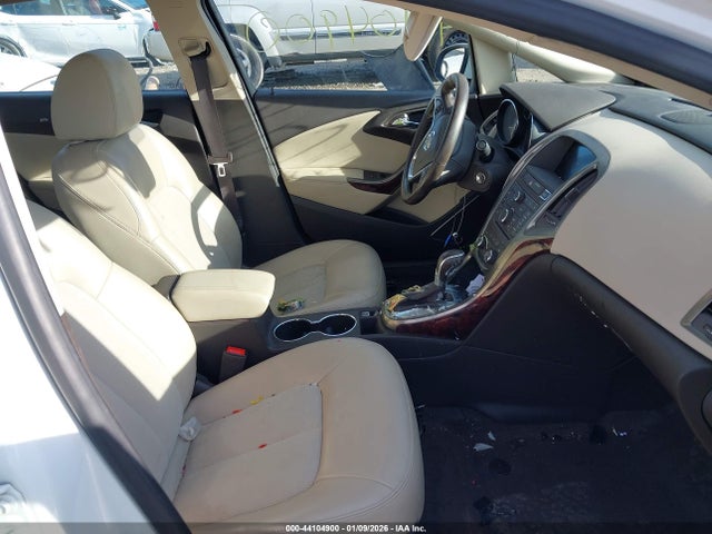 Продажа на аукционе авто 2016 Buick Verano Sport Touring Group, vin: 1G4PW5SK2G4153311, номер лота: 44104900