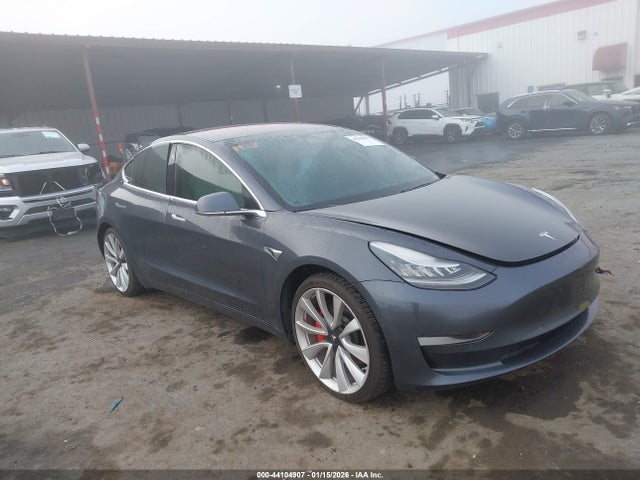 2018 TESLA MODEL 3 5YJ3E1EB8JF081931