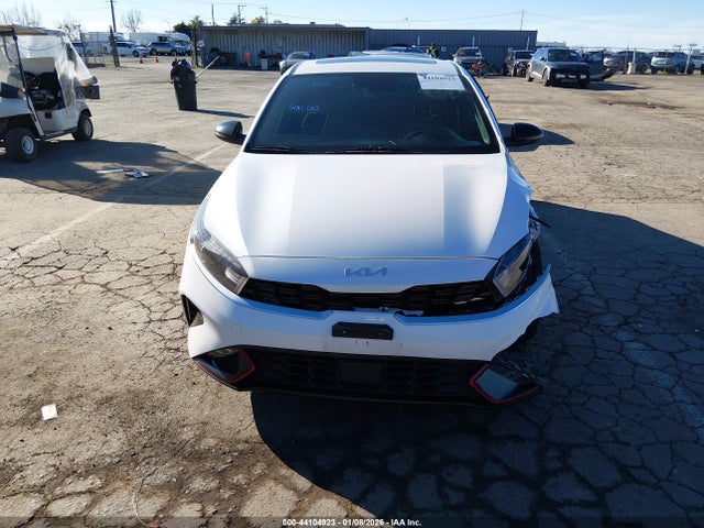 3KPF54AD9NE472006 KIA Forte Gt-line