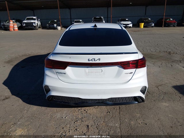 3KPF54AD9NE472006 KIA Forte Gt-line