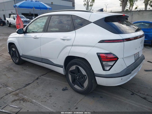 2024 HYUNDAI KONA ELECTRIC KM8HC3A65RU008353 Photo 2