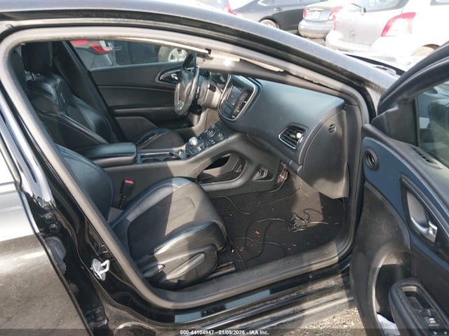 1C3CCCBB0FN650743 Chrysler 200 S