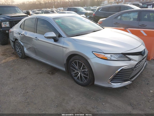 Toyota Camry Hybrid Xle 2023 4T1F31AKXPU606203 main image