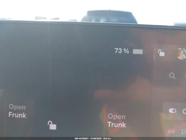2025 Tesla Model Y Long Range Dual Motor All-wheel Drive მანქანა იყიდება აუქციონზე, vin: 7SAYGAEE8SF291542, აუქციონის ნომერი: 44105001