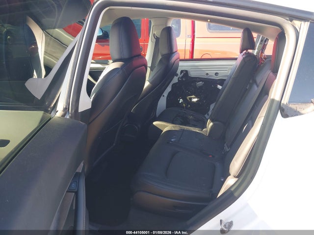 2025 Tesla Model Y Long Range Dual Motor All-wheel Drive მანქანა იყიდება აუქციონზე, vin: 7SAYGAEE8SF291542, აუქციონის ნომერი: 44105001