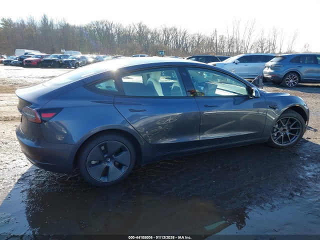 Продажа на аукционе авто 2023 Tesla Model 3 Rear-wheel Drive, vin: 5YJ3E1EA2PF643743, номер лота: 44105006