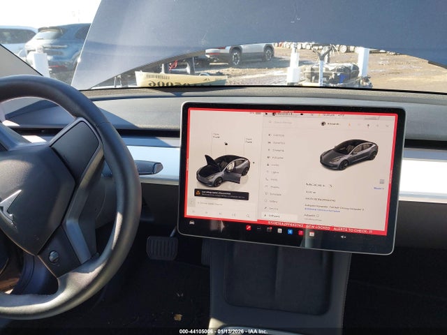 Продажа на аукционе авто 2023 Tesla Model 3 Rear-wheel Drive, vin: 5YJ3E1EA2PF643743, номер лота: 44105006