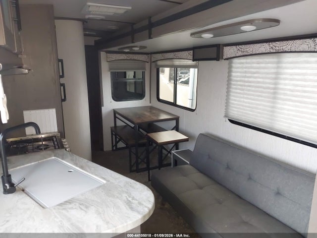 5RXHB3622L1428445 Cruiser Rv