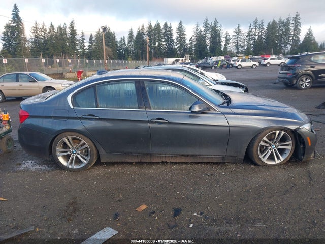 WBA8D9G58JNU71005 BMW 330i Xdrive
