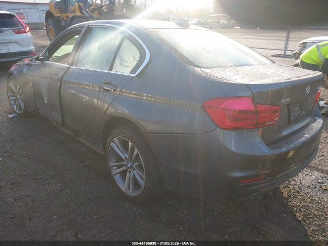 WBA8D9G58JNU71005 BMW 330i Xdrive