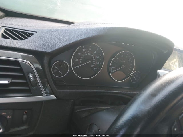 WBA8D9G58JNU71005 BMW 330i Xdrive