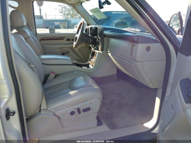 2004 CADILLAC ESCALADE ESV 3GYFK66N44G176541 Photo 4
