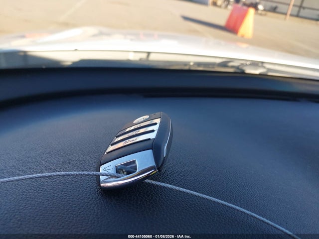 5XXGT4L39KG363613 KIA Optima S