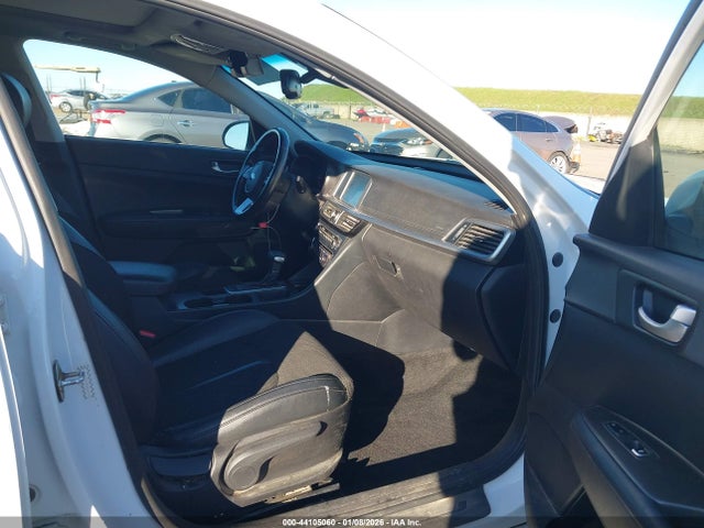 5XXGT4L39KG363613 KIA Optima S