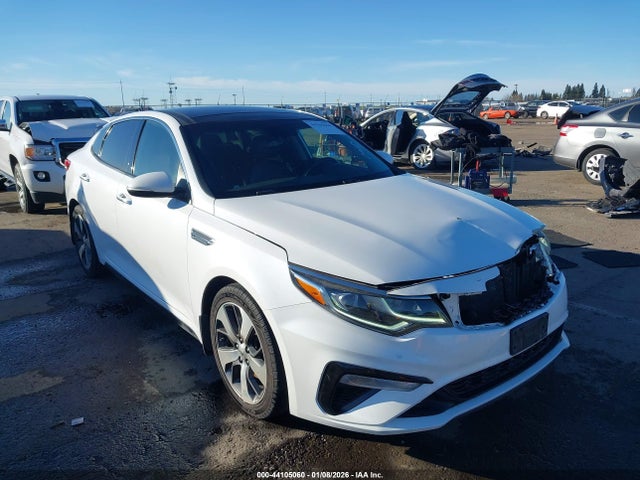 5XXGT4L39KG363613 KIA Optima S