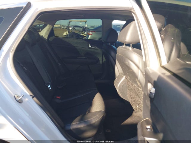5XXGT4L39KG363613 KIA Optima S
