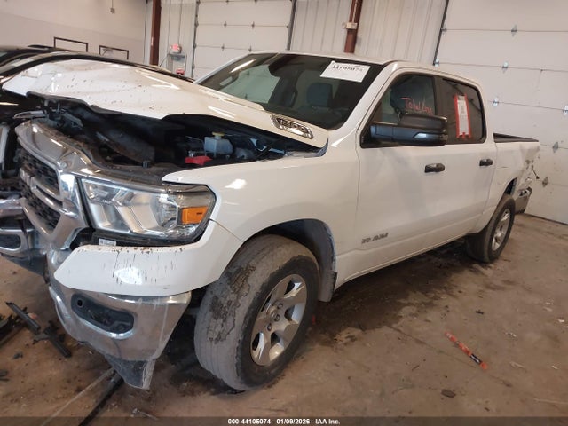 2023 Ram 1500 Big Horn  4x4 5'7 Box მანქანა იყიდება აუქციონზე, vin: 1C6RRFFG0PN623708, აუქციონის ნომერი: 44105074