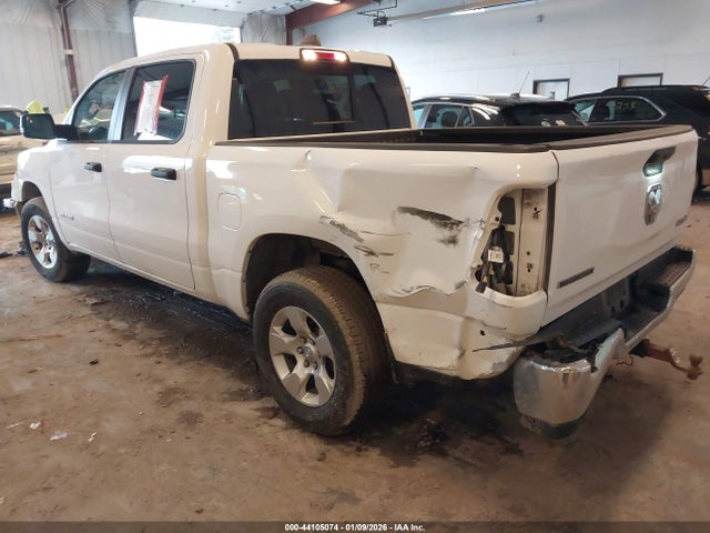 2023 Ram 1500 Big Horn  4x4 5'7 Box მანქანა იყიდება აუქციონზე, vin: 1C6RRFFG0PN623708, აუქციონის ნომერი: 44105074