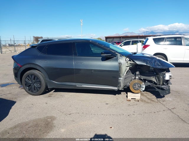 KNDC3DLC3R5172038 KIA Ev6 Light Long Range