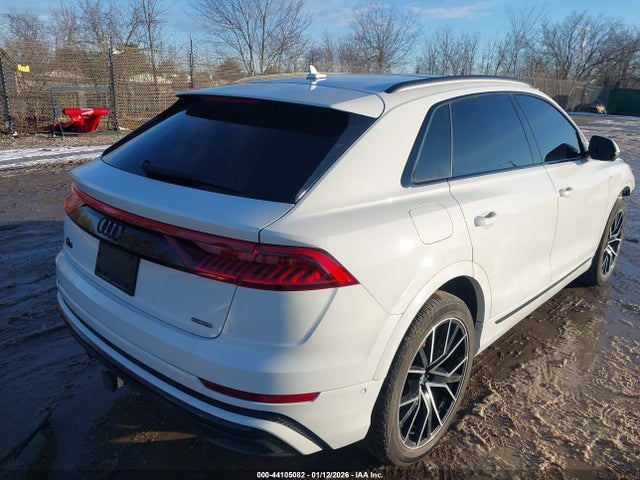 2022 AUDI Q8 WA1EVBF14ND007756 Photo 3