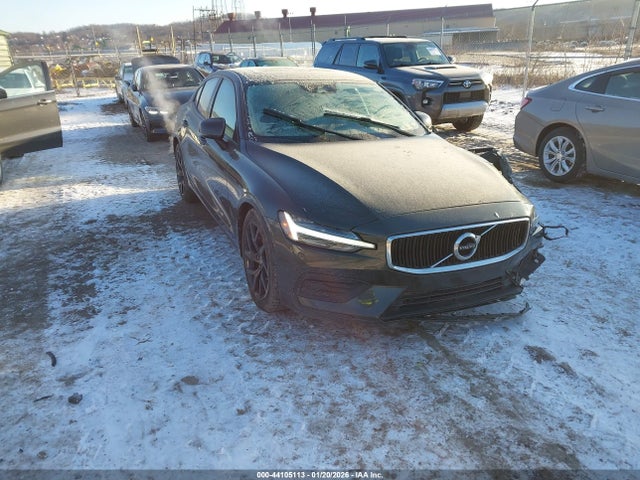 2020 VOLVO S60 7JRA22TK4LG030820