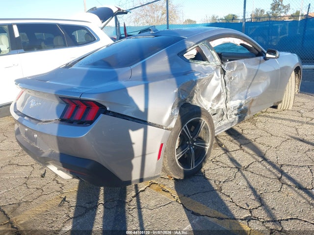 Ford Mustang Ecoboost Premium Fastback 2024 1FA6P8TH4R5100968 Image 4