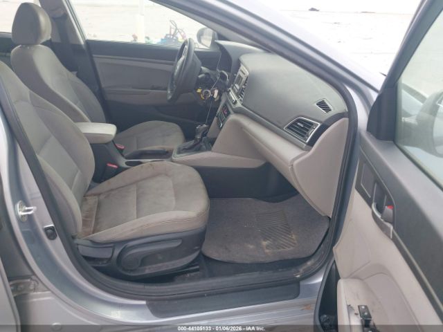 2017 HYUNDAI ELANTRA 5NPD74LF0HH167428 Photo 4