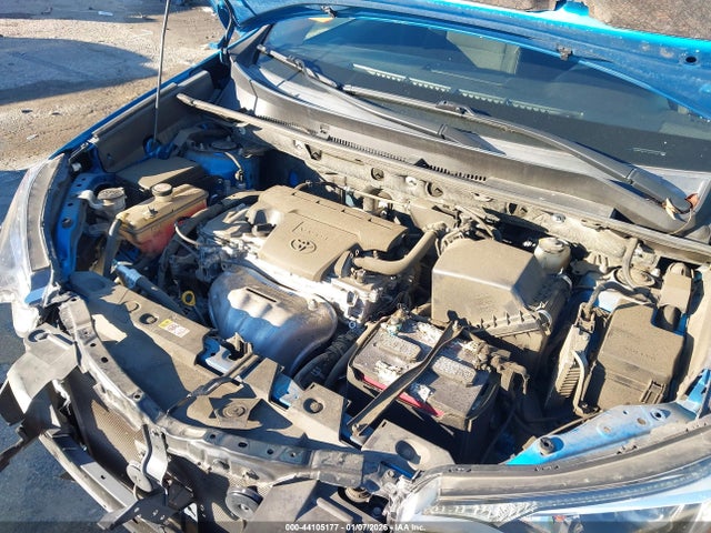 Toyota Rav4 Xle 2018 JTMWFREV5JD121201 Image 10