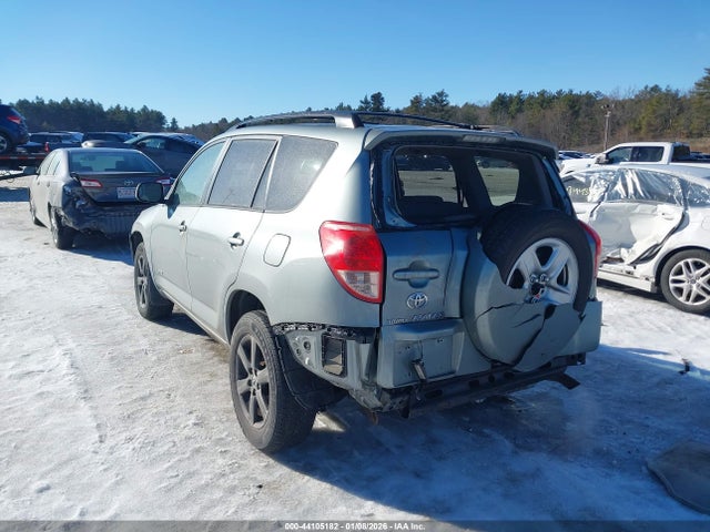 2007 TOYOTA RAV4 JTMBD31V976026998 Photo 2