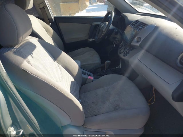 2007 TOYOTA RAV4 JTMBD31V976026998 Photo 4