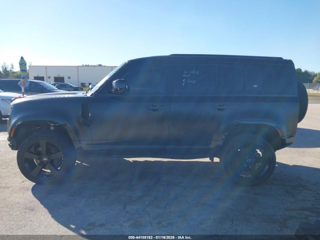 SALE27EU5R2313625 Land Rover Defender 110 P400 X-dynamic Se
