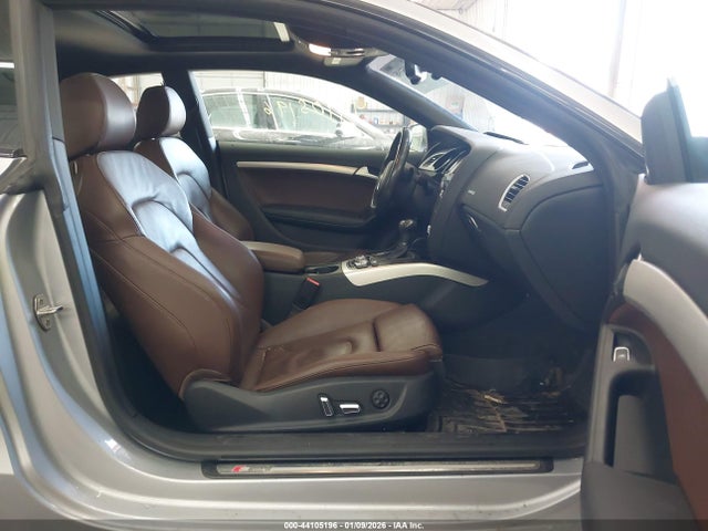 Продаж на аукціоні авто 2015 Audi A5 2.0t Premium, vin: WAUMFAFR3FA051648, номер лоту: 44105196